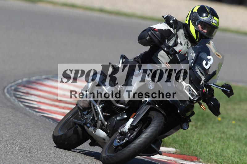 Archiv-2022/57 29.08.2022 Plüss Moto Sport ADR/Einsteiger/3